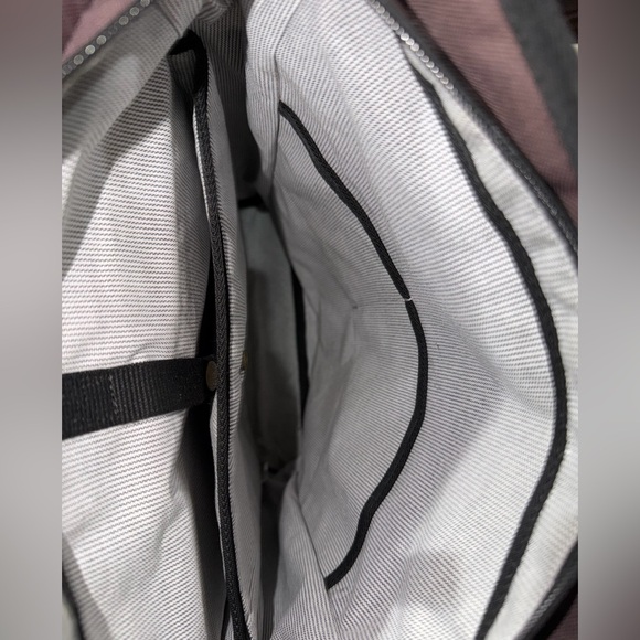 Carhartt Maroon and Black Backpack - Picture 7 of 8